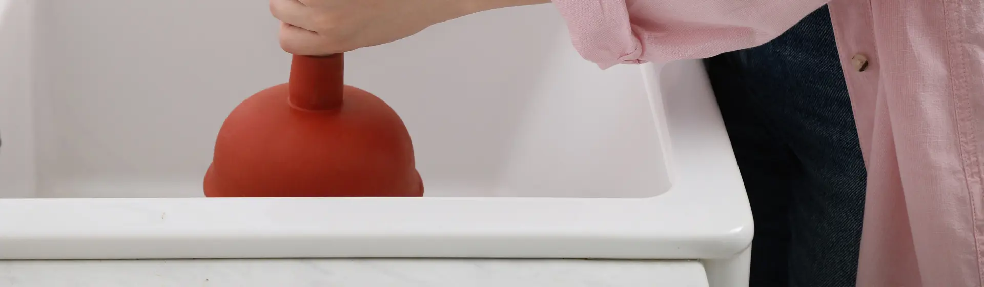 Istock 1326576451 Unblock Sink Copy